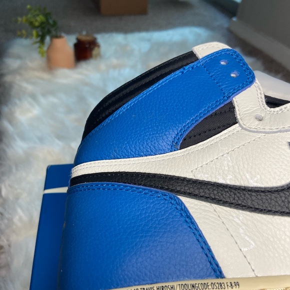 Jorrdan 1 High OG SP Fragment x Travis Scott - Picture 4 of 7